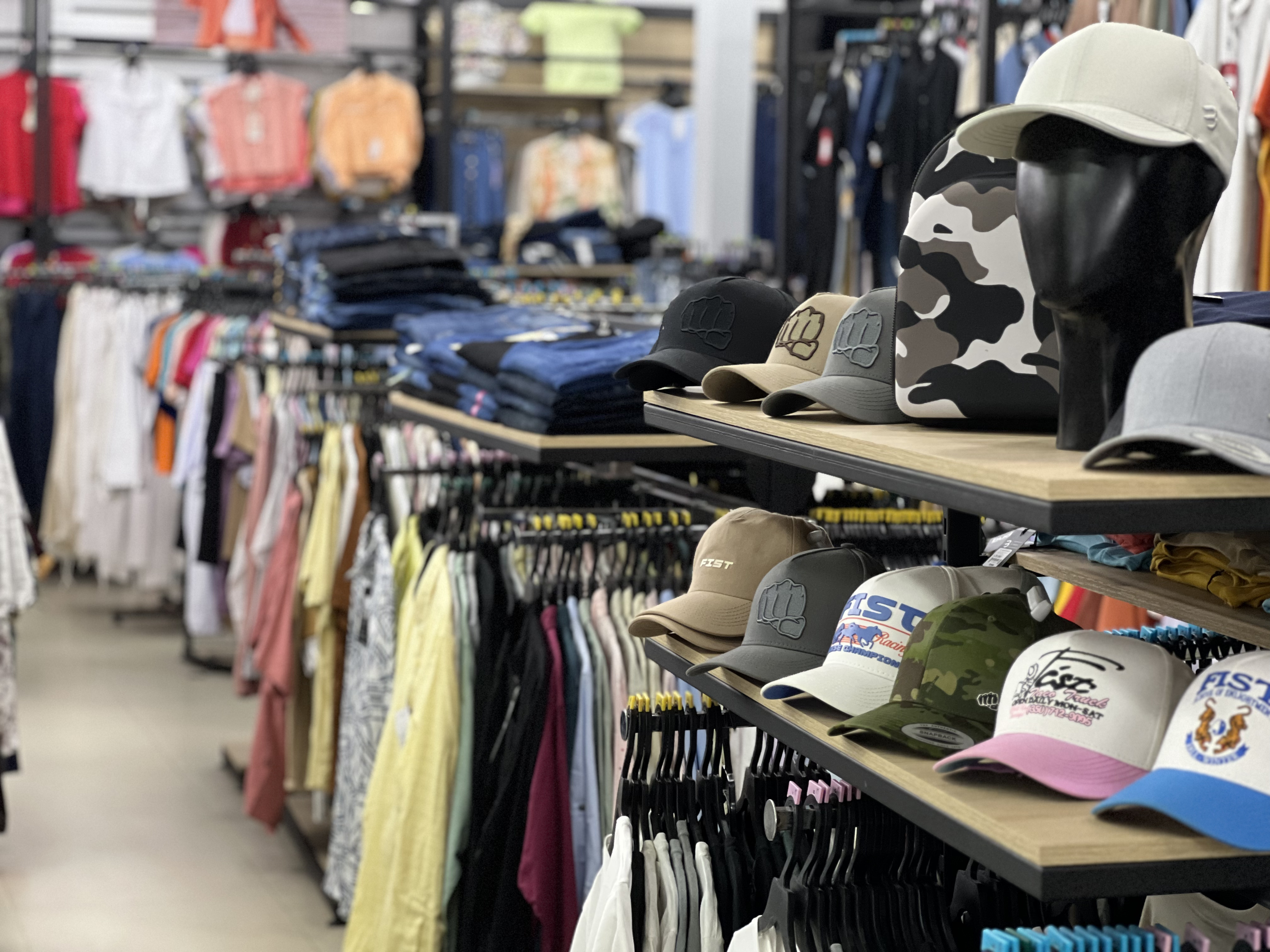 Fondo tienda El Buen Precio