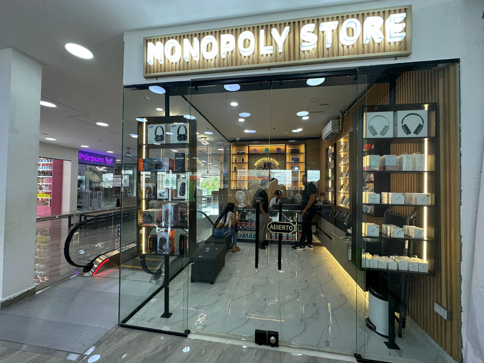 Fondo tienda monopoly store